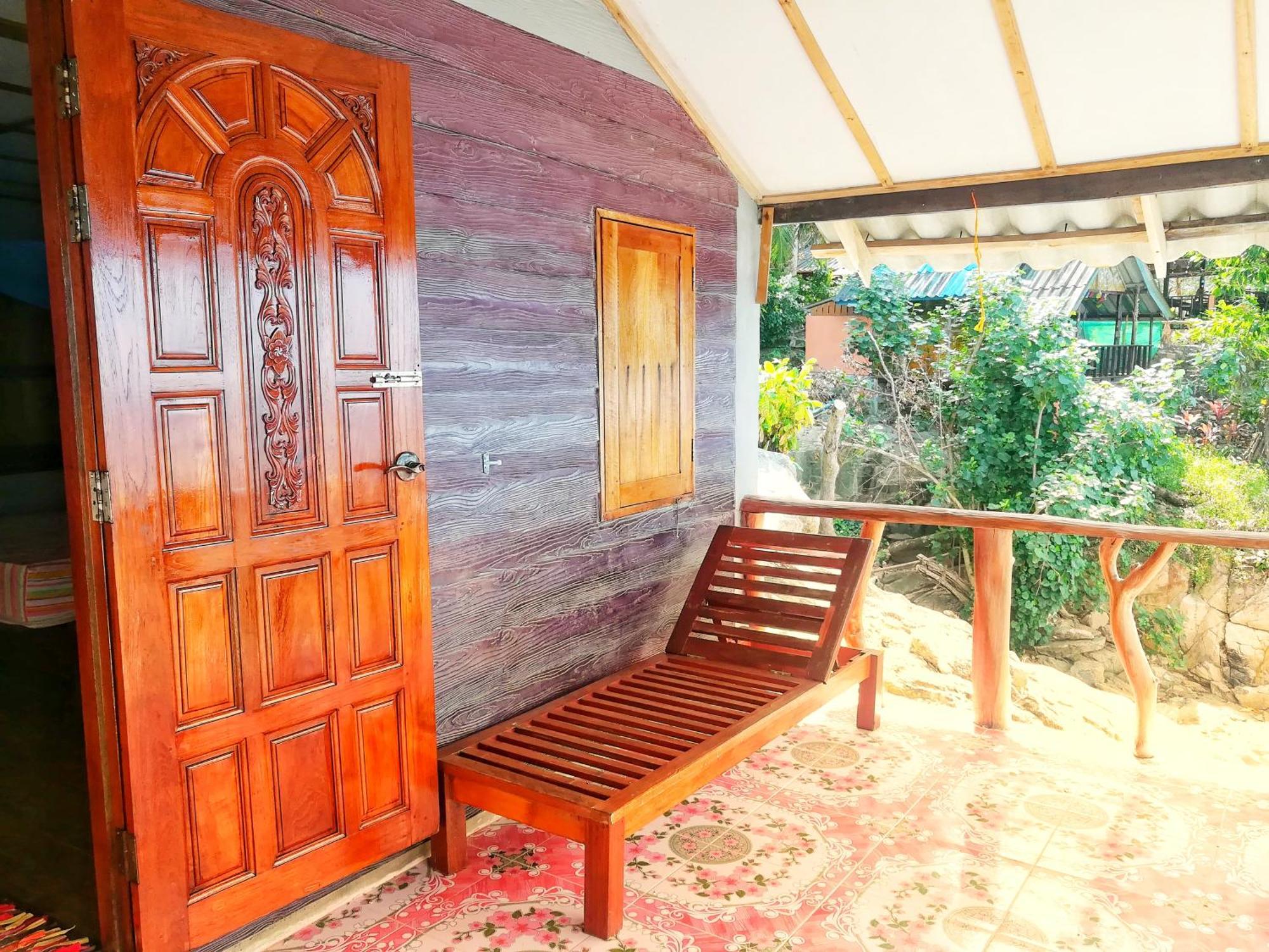 Lae Tawan Bungalow Koh Chang Ranong Room photo